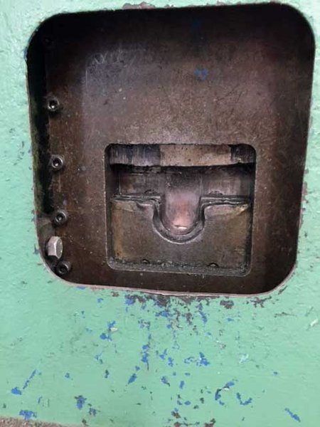 HYDRAULIC SCRAP SHEAR FOR 1" (25.4mm) DIAMETER
COPPER ROD (12949)