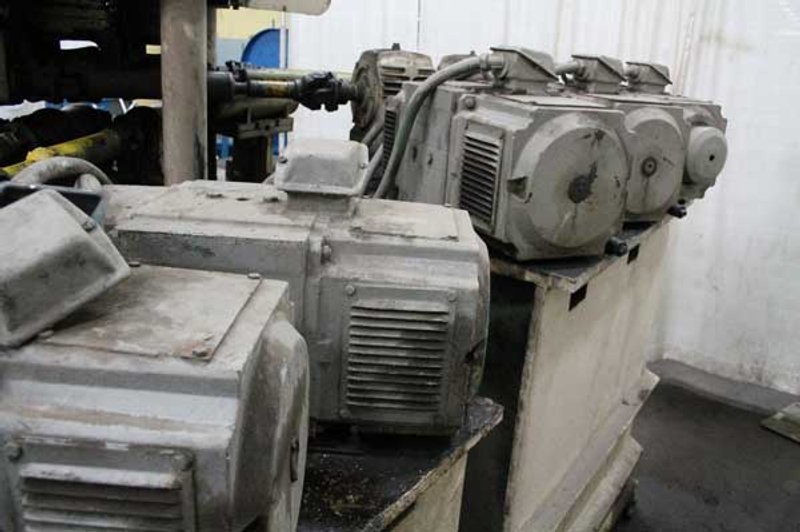 2 1/2"(63mm) - 3/8" (9.5mm) SUTTON 610, 6 ROLL ROTARY
TUBE STRAIGHENER (13106)