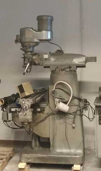 SERIES 2 BRIDGEPORT MILLING MACHINE (13519)


