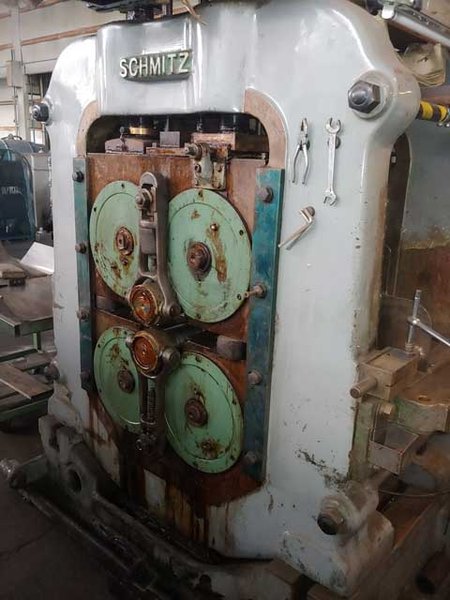 6 5/16&quot; (160mm) X 13&quot;(330mm) X 20 7/8&quot;(530mm) SCHMITZ
6 HI CLUSTER MILL (13521)