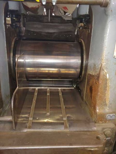 6 5/16&quot; (160mm) X 13&quot;(330mm) X 20 7/8&quot;(530mm) SCHMITZ
6 HI CLUSTER MILL (13521)