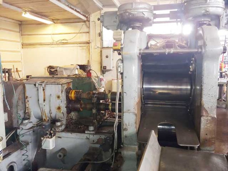 6 5/16&quot; (160mm) X 13&quot;(330mm) X 20 7/8&quot;(530mm) SCHMITZ
6 HI CLUSTER MILL (13521)