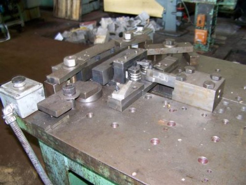 72&quot; LUBOW HYDRAULIC BENDER