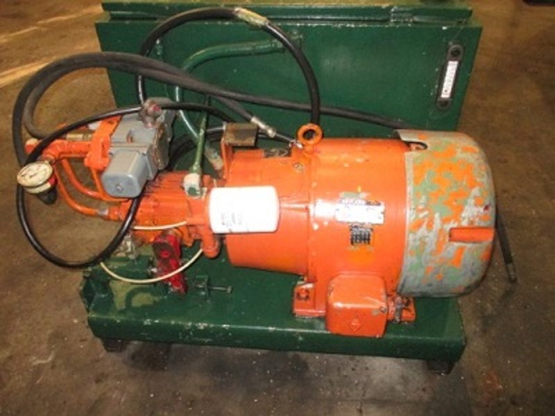 10 STAND YODER # M-1-1/2 ROLL FORMER