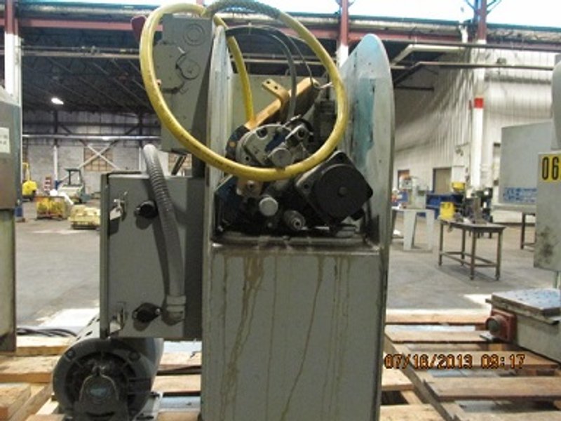 2 TON DENISON # A HYDRAULIC MULTIPRESS