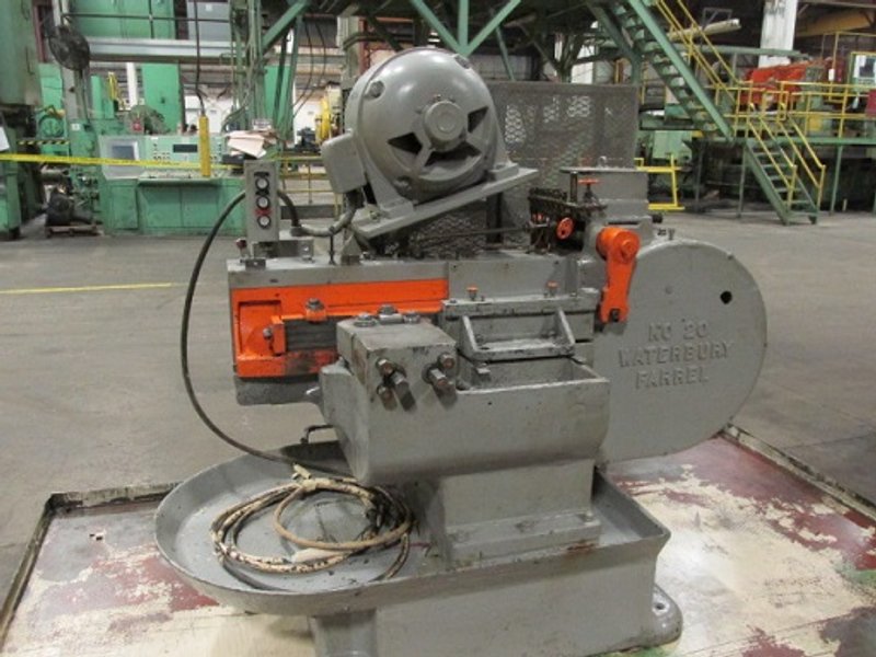 WATERBURY # 20 THREAD ROLLER