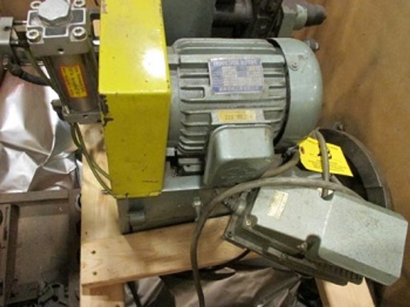 SOCO EF-PV-52 TUBE AND BAR END FINISHING MACHINE