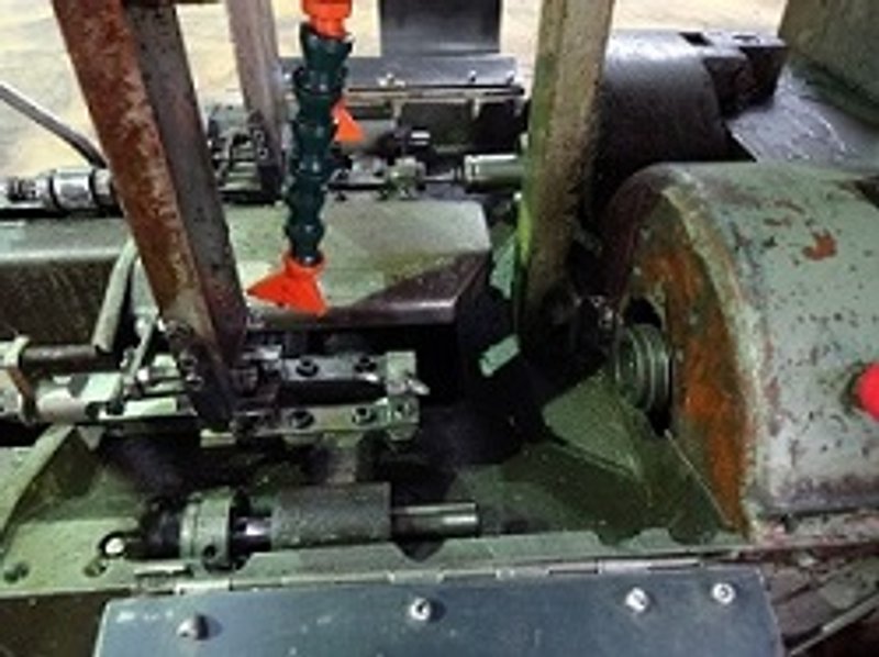 SHIMAZU # SUPER 2F TWIN SPINDLE NUT TAPPER