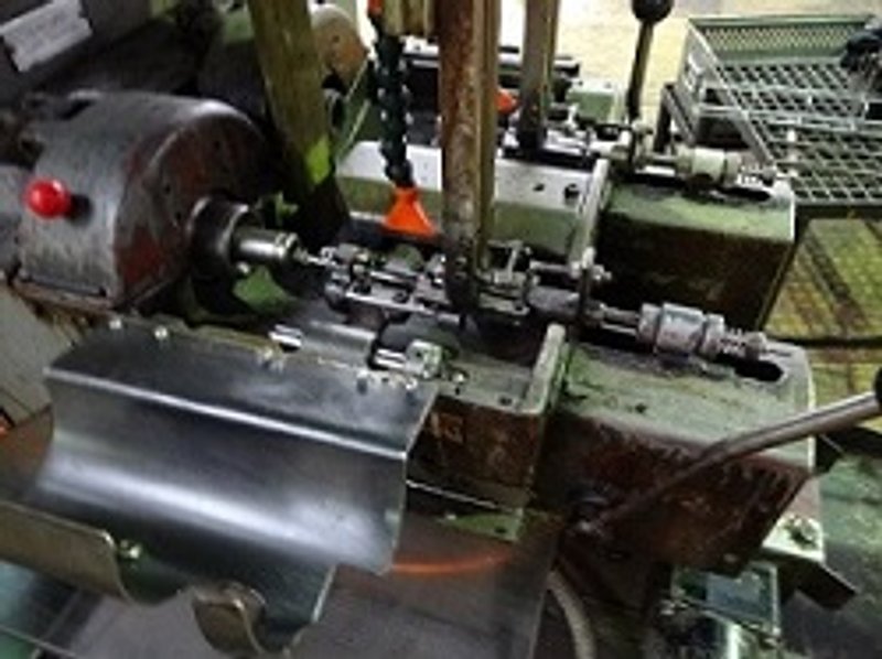 SHIMAZU # SUPER 2F TWIN SPINDLE NUT TAPPER