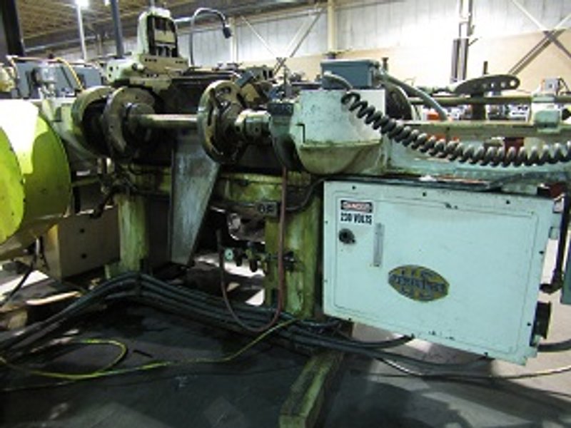 US TOOL # 33 MULTISLIDE MACHINE