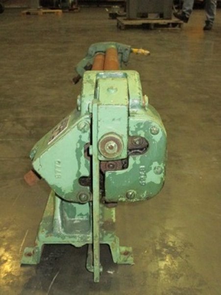 3' X 16 GA PEXTO 3 ROLL INITIAL PINCH ROLL ON STAND