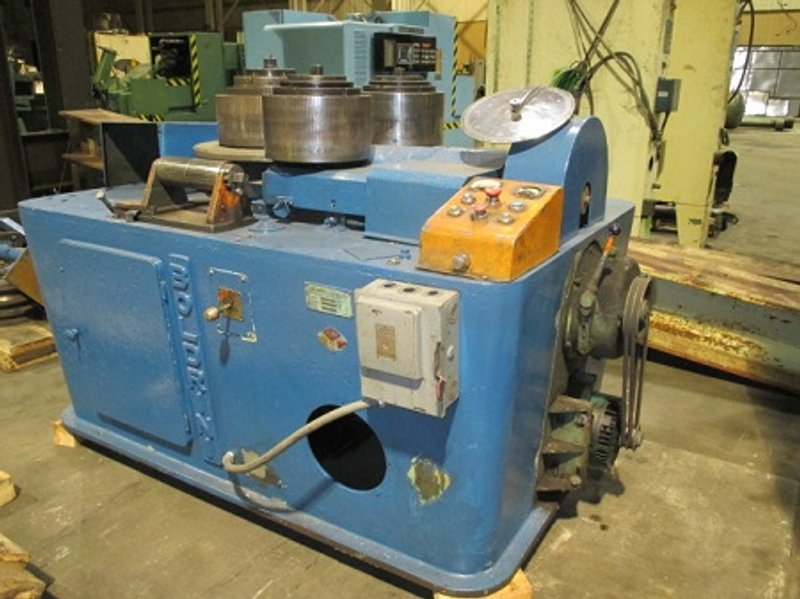 BOLDERINI # BSA-16M BAR STOCK ROLL FEED ANGLE BENDING ROLL