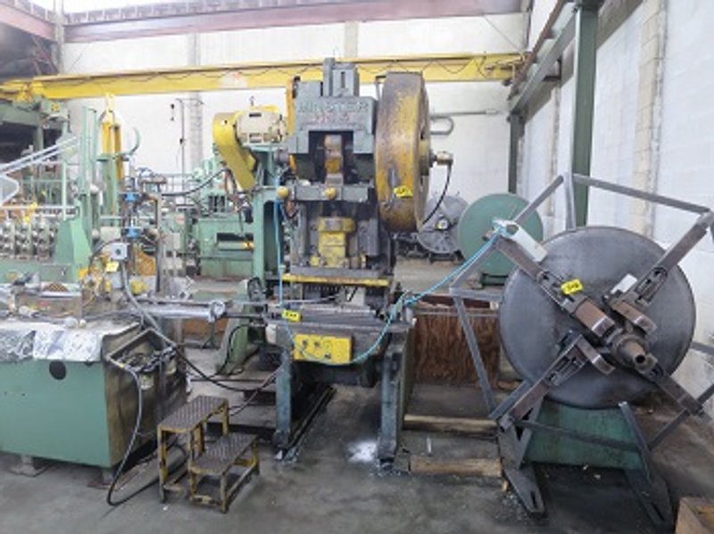 7 STAND YODER M1.5 ROLL FORMING LINE