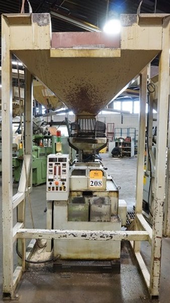 SHIMAZU 3NFA 3/8&quot; TWO SPINDLE NUT TAPPER