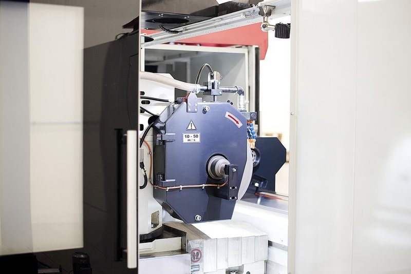 Lucas Fermat BHM and BHMR Universal Cylindrical Grinding Machines