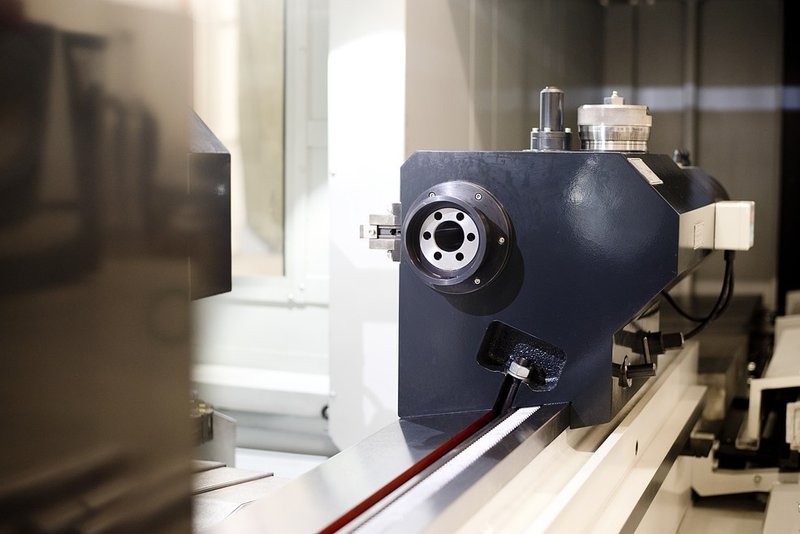 Lucas Fermat BHM and BHMR Universal Cylindrical Grinding Machines