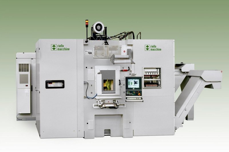 Riello Sistemi Trunnion Transfer Machine