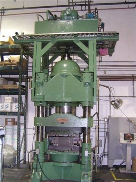 750 Ton, LOEWY, 8" Str, 54" DLO, 42" x 32.5" BA, HEATED PLATENS                   