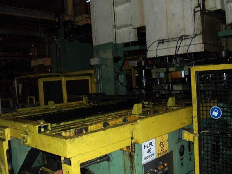 3500 Ton, SCHULER T3-3500-10-650, 3 RAMS, 10 STATION, 180"BA, CUSHION           