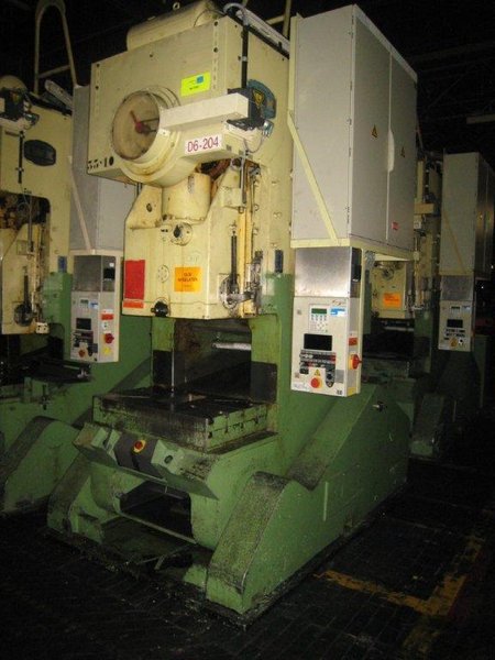 150 Ton IWK OBI PRESS, MODEL PEKRON-150-Z, 7.8" STR, 22" SH, 39" X 24.8" BA , 40 SPM