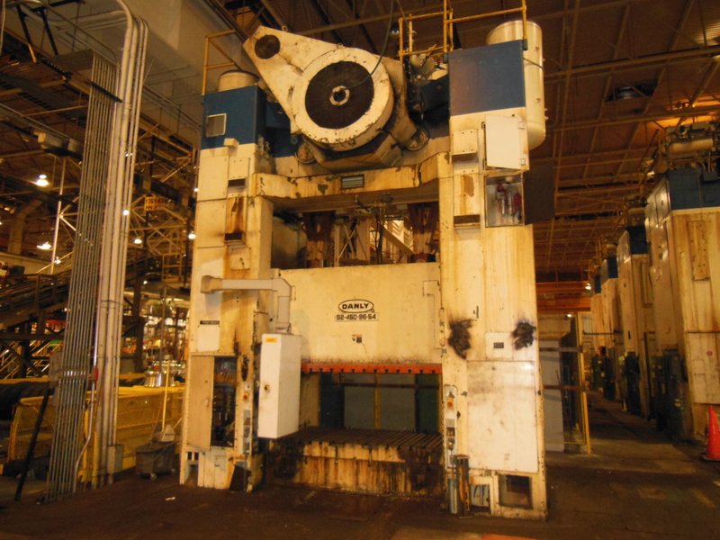 450 TON DANLY STRAIGHT SIDE SINGLE ACTION PRESS, MODEL S2-450-96-54, 20" STR, 12" ADJ, 56" SH, 96" LR X 54" FB, 25 SPM, CUSHION
