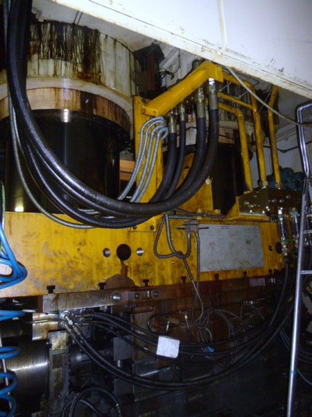 5000 TON SCHULER HYDRAULIC HYDROFORM PRESS, MODEL SHP 50000 / 3150 x 2150, 35" STR, 74" DLO, 124" LR X 84" FB SLIDE, 178" LR X 84" FB TABLE, 2002