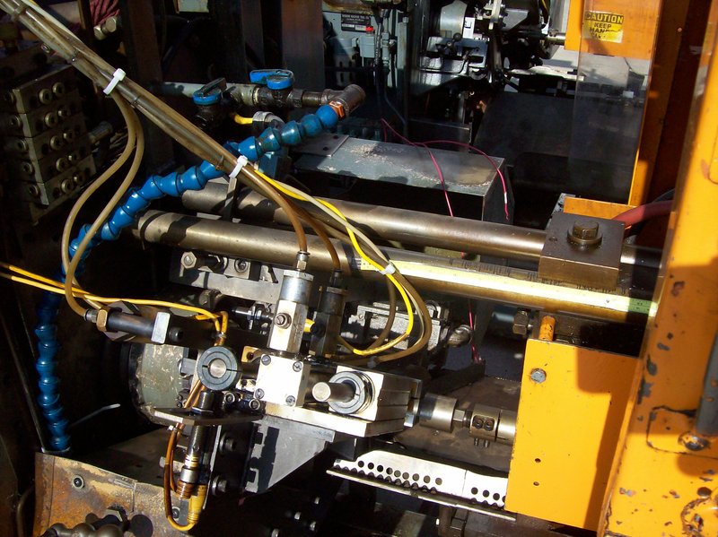 2&quot; MODERN MODEL 2LD CUT OFF MACHINE WITH 16&#039; AUTOMATIC BAR FEEDER , PLC CONTROLS, 1995
