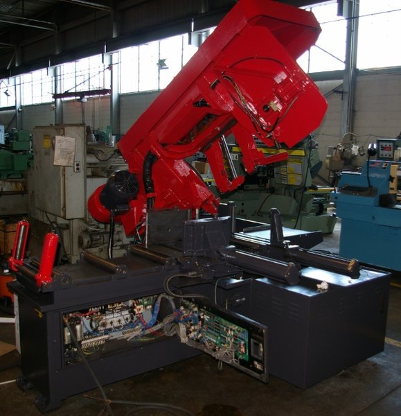 16" X 16" AMADA MODEL HFA-400W HYDRAULIC BAND SAW
