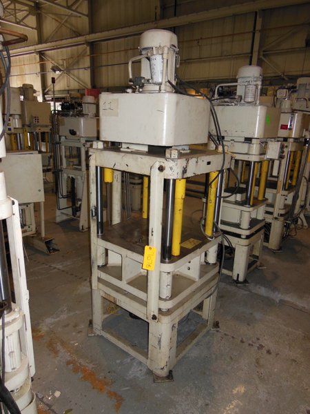 40 TON FISHER DYNAMIC UP ACTING 4 POST PRESS, 14" STR, 19" DLO, 28" X 28" BA