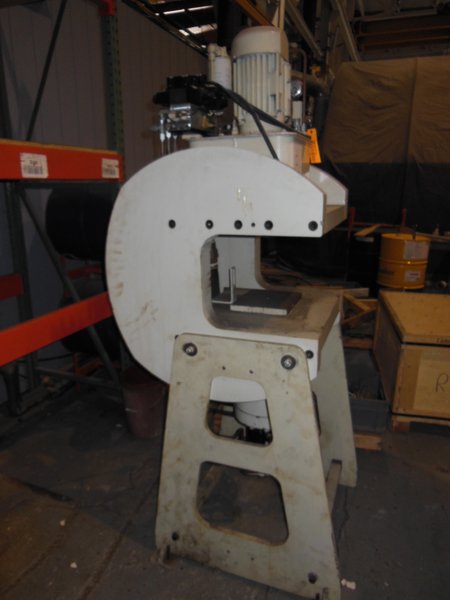 C-FRAME HYDRAULIC UP ACTING PRESS, 13" DLO, 16" THROAT