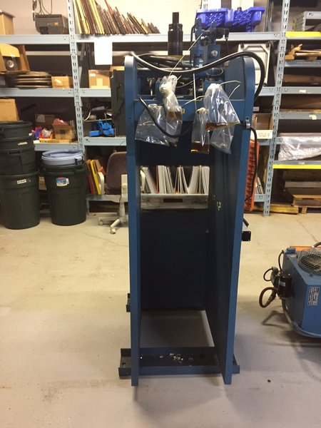 25 TON NEFF C-FRAME DOWN ACTING HYDRAULIC PRESS, 6" STR, 12" DLO, 8" THROAT, 23.5" LR X 13.5" FB BA, OPEN BACK FRAME, 1994