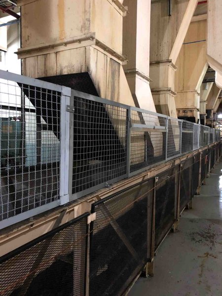 DANLY TANDEM PRESS LINE, (1) 2500/1300 TON DBL ACTION PRESS 156" LR X 102" BA, (2) 500 TON SSDC PRESSES 36" STR, 64" SH, 132" LR X 72" BA , (2) 300 TON SSDC PRESSES, 36" STR, 64" SH, 132" LR X 72" BA, ROLLING BOLSTERS