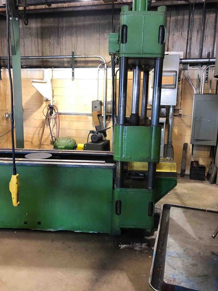 60 TON 4 POST HYDRAULIC STRAIGHTENING PRESS, 42" LR X 18" FB TABLE, 117" PNEUMATIC RUN OUT TABLE, 