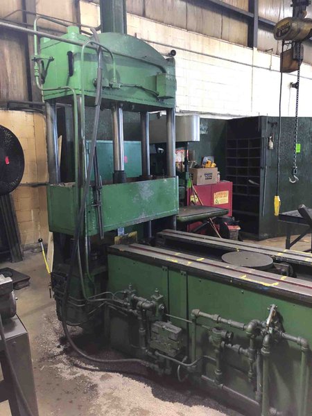 60 TON 4 POST HYDRAULIC STRAIGHTENING PRESS, 42" LR X 18" FB TABLE, 117" PNEUMATIC RUN OUT TABLE, 