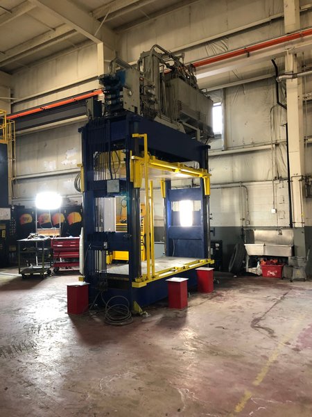 100 TON HSI DOWNACTING HYDRAULIC SPOTTING PRESS, 50&quot; STR, 78&quot; DLO, 100&quot; LR X 42&quot; FB BA, TILT DOWN RAM, TILT UP BOLSTER