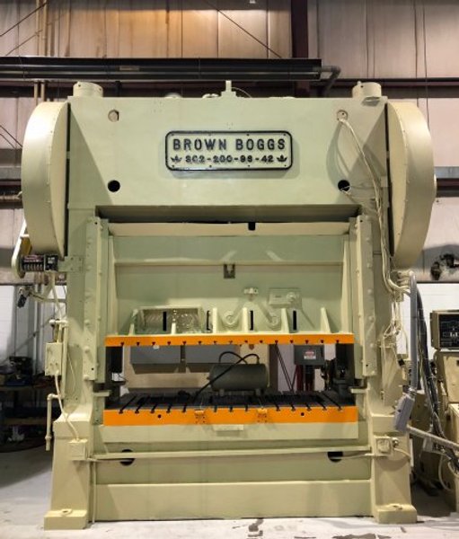200 Ton Brown &amp; Boggs SC2-200-96-42 Used Straight Side Mechanical Metal Stamping Press For Sale, Underpower!