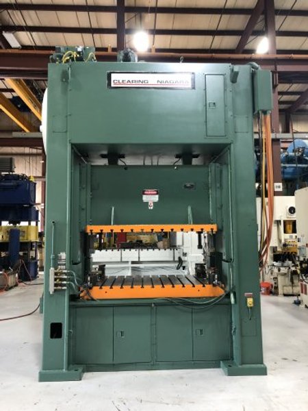 300 Ton CLEARING NIAGARA SE2-300-84-48 Straight Side Mechanical Metal Stamping Press, New 1995