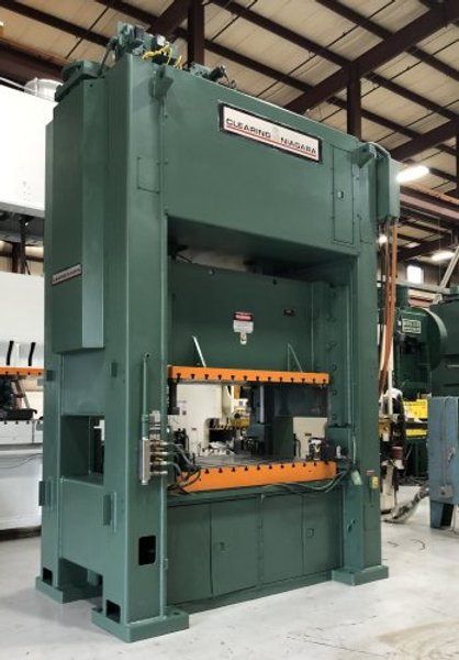 300 Ton CLEARING NIAGARA SE2-300-84-48 Straight Side Mechanical Metal Stamping Press, New 1995