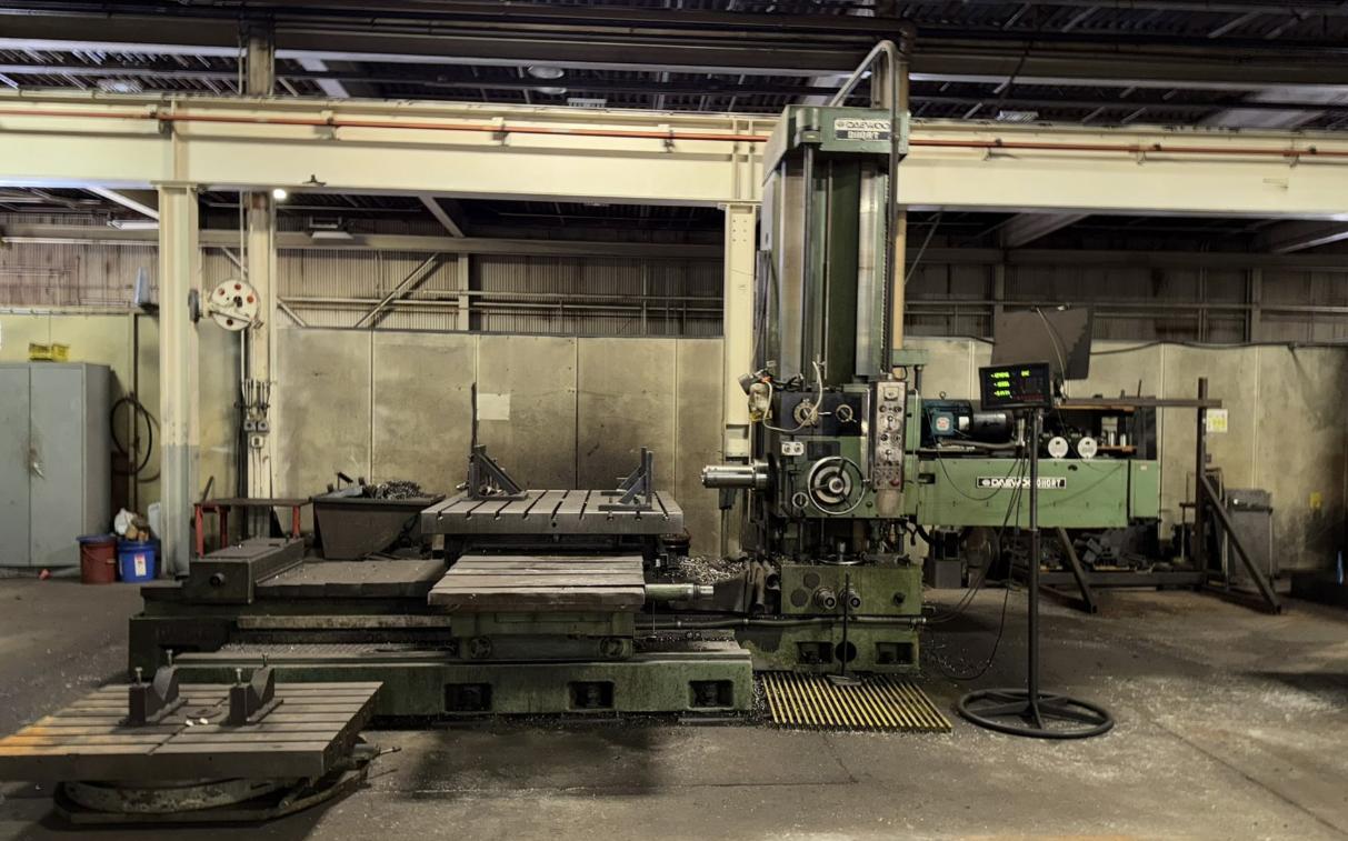 56" X 64" DAEWOO D110RT HORIZONTAL BORING MILL. STOCK # 0546126