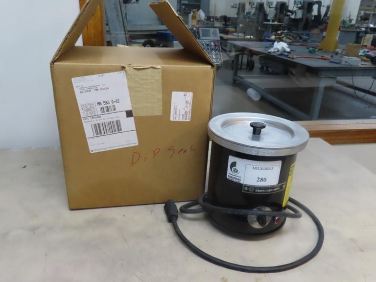 Dip Seal Plastics Model DS2QT- Auction Item