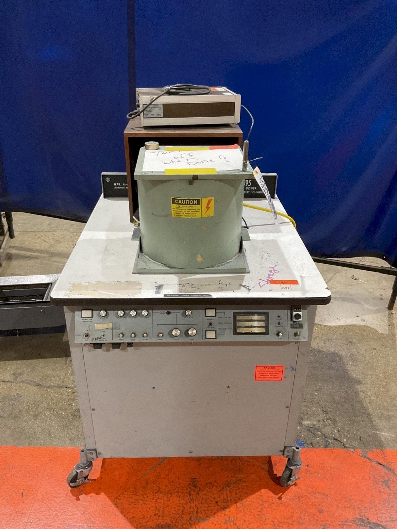 MAGNATIZING MACHINE 220V 15 AMP 5954/4 W/ FLUKE 916 USED