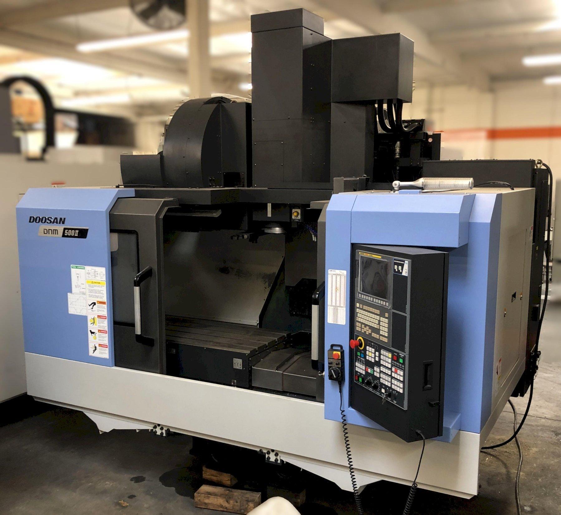 Doosan DNM500-II Vertical Machining Center 2015