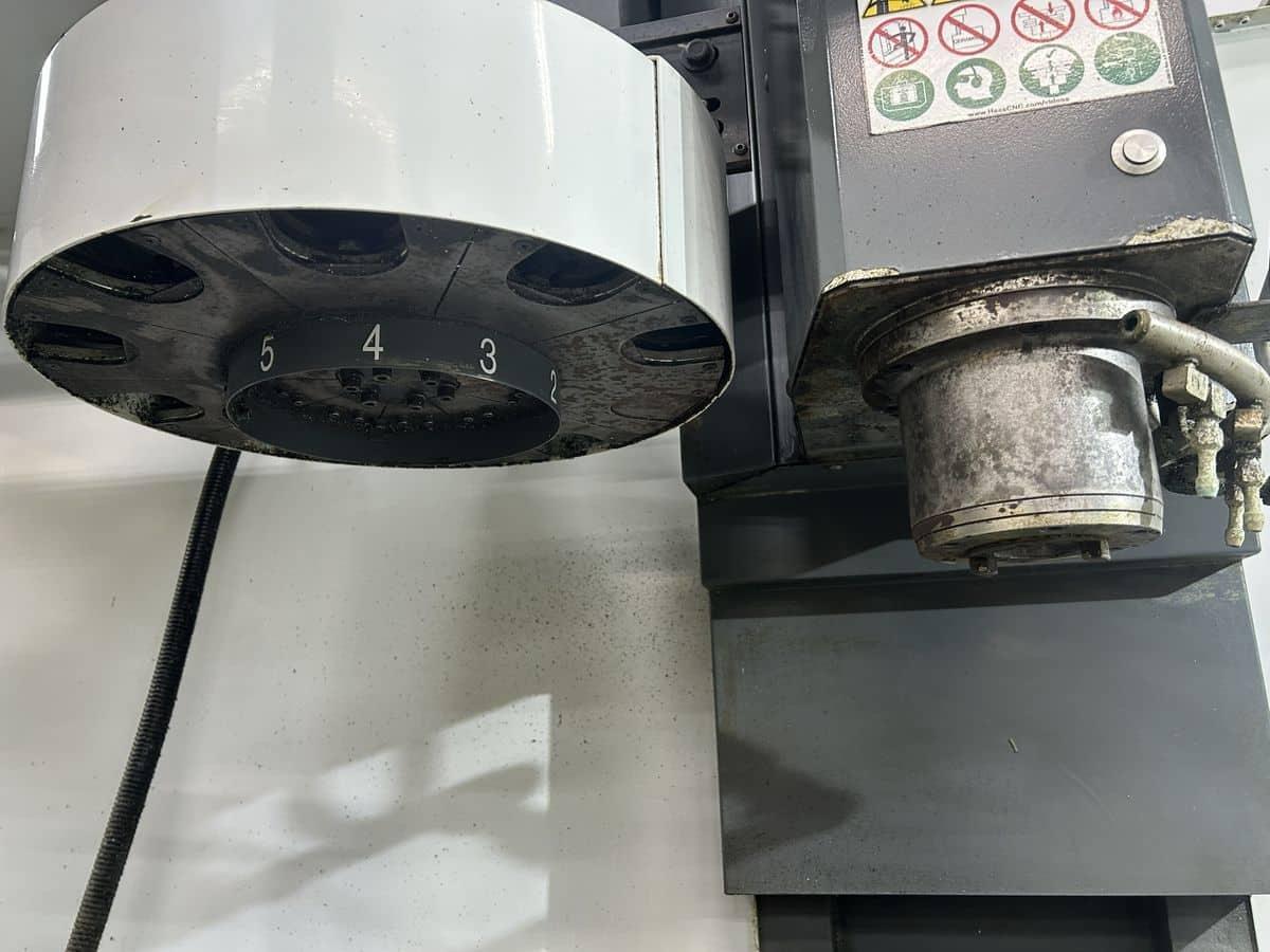 HAAS TM-2P CNC TOOLROOM VERTICAL MACHINING CENTER