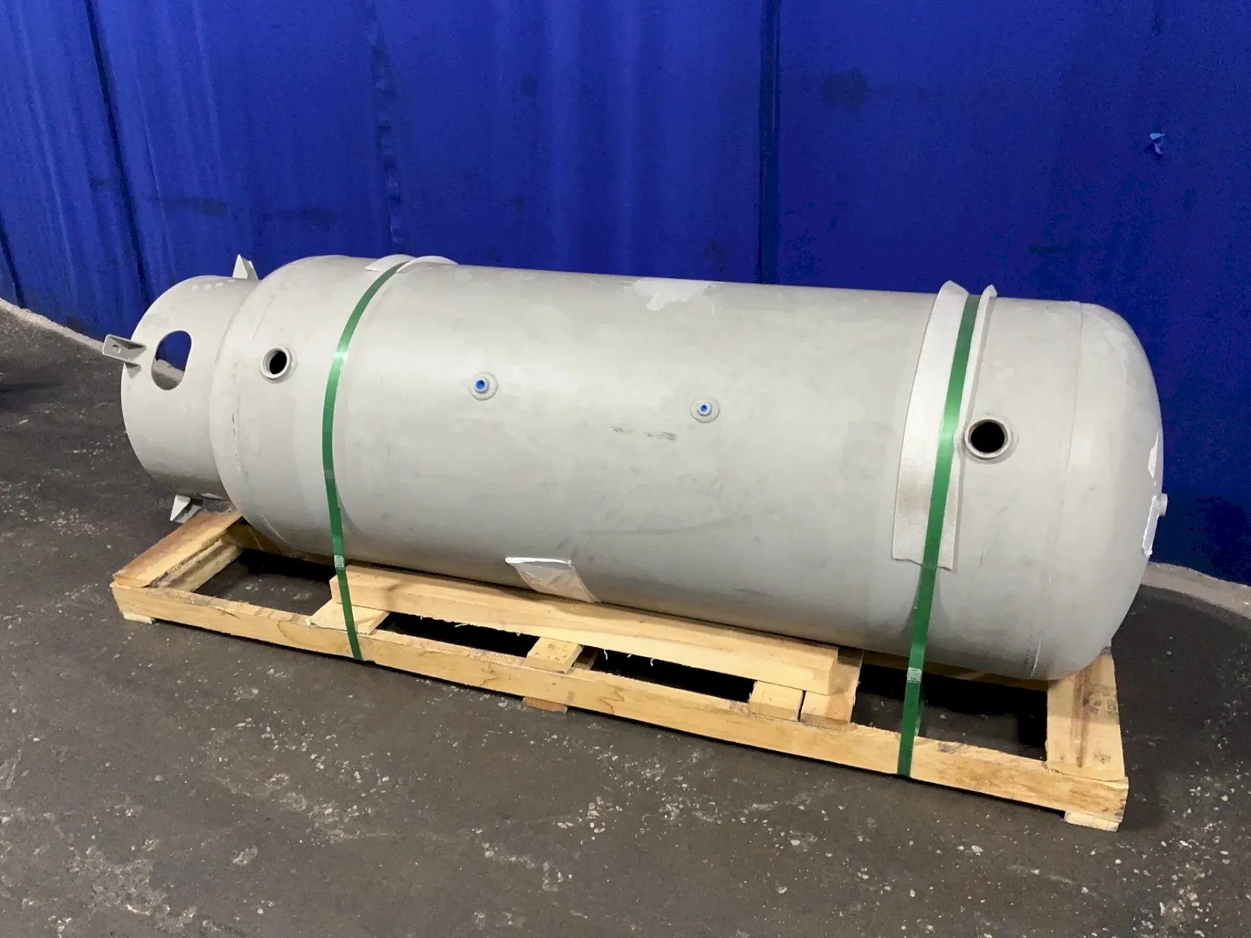 KAESER 230 GALLONS AIR TANK