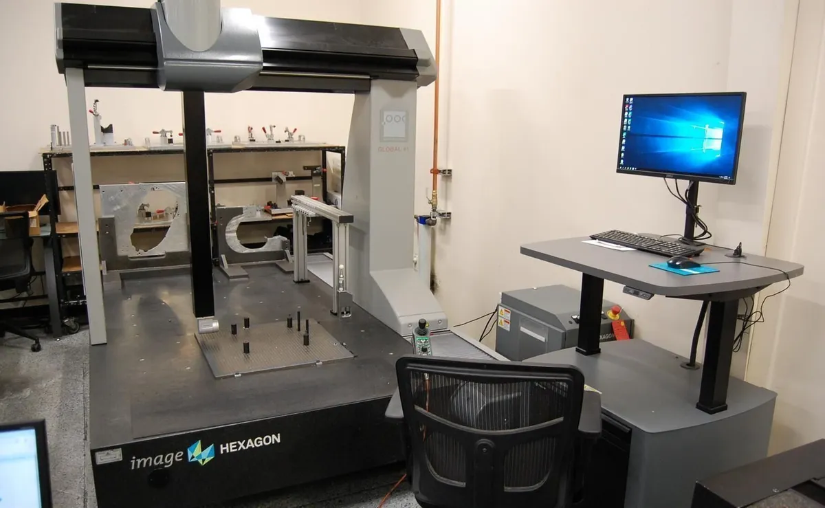 2018 HEXAGON Global Image 12.15.10 | Coordinate Measuring Machines