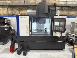 2017 Hyundai Wia KF5600 Used 4-Axis CNC Vertical Machining Center For Sale