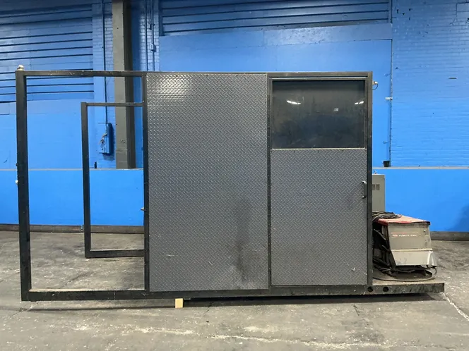 FANUC ROBOT ASSEMBLY  -  ARC MATE 100IB