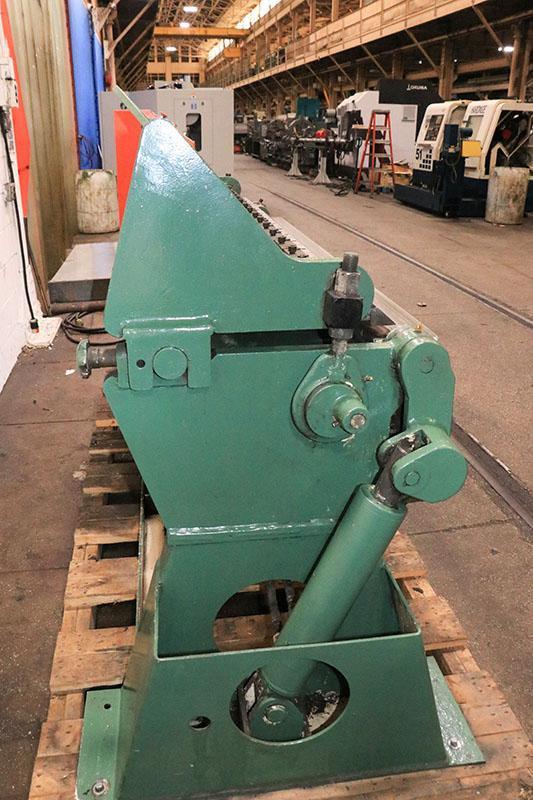 12 Ga x 6 ft., Used Chicago Hydraulic Box & Pan Brake, HBPU 612-6