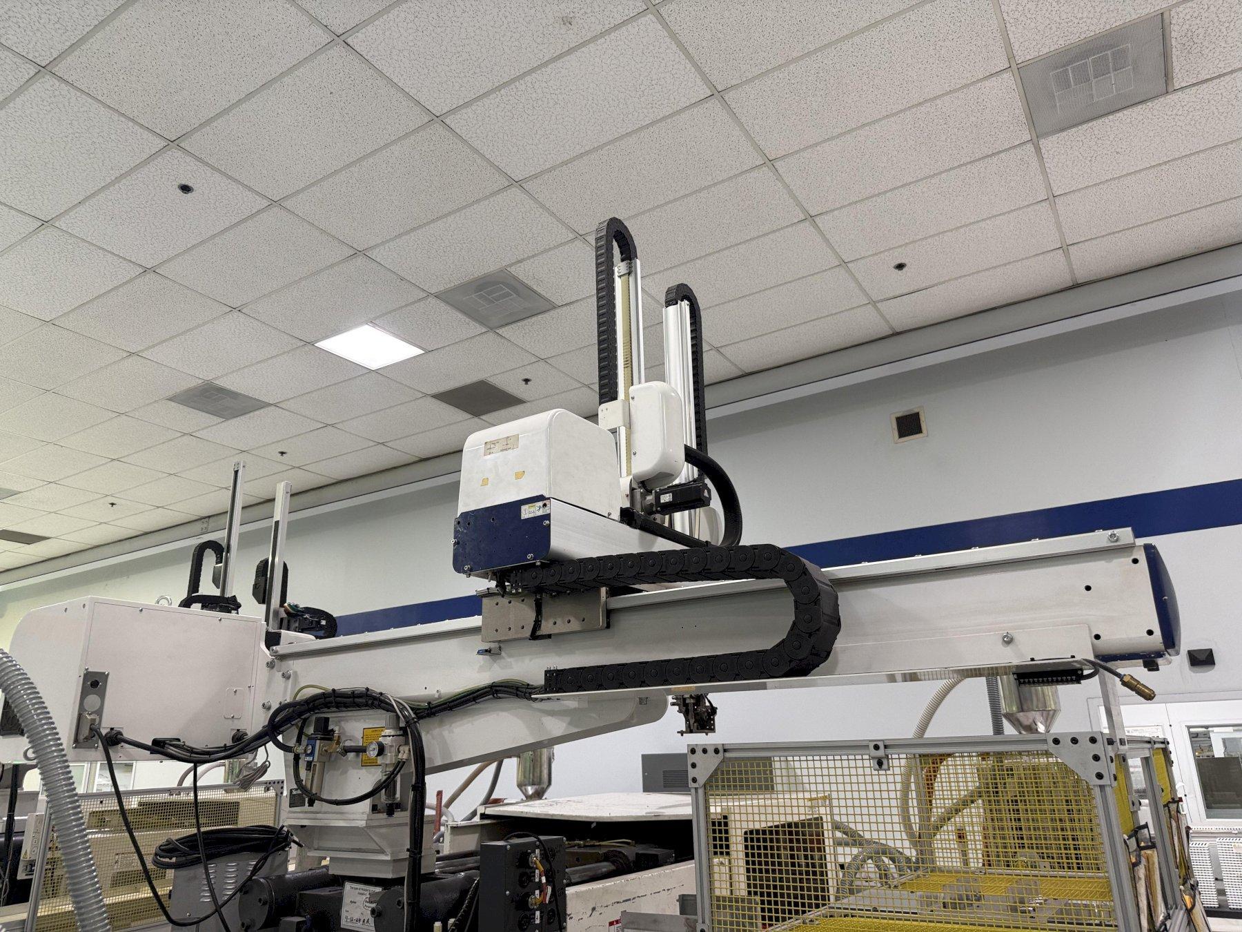 Yushin Used YA-150DL Servo Robot, 100-225 ton, yr. 2010