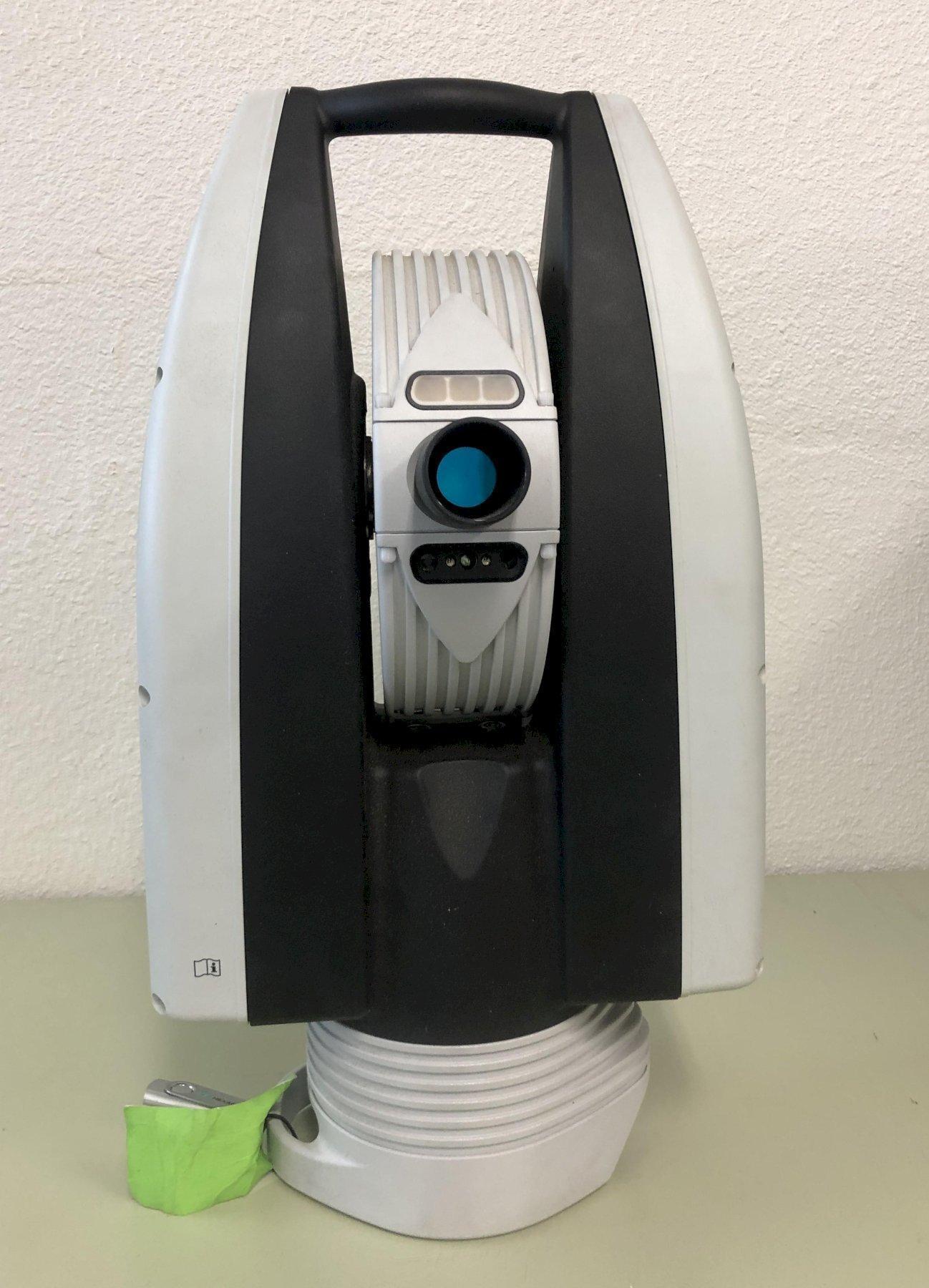 HEXAGON Type S Leica Absolute Tracker AT500 w/ MST139 Portable Precision Aluminum Tripod Plus Accessories